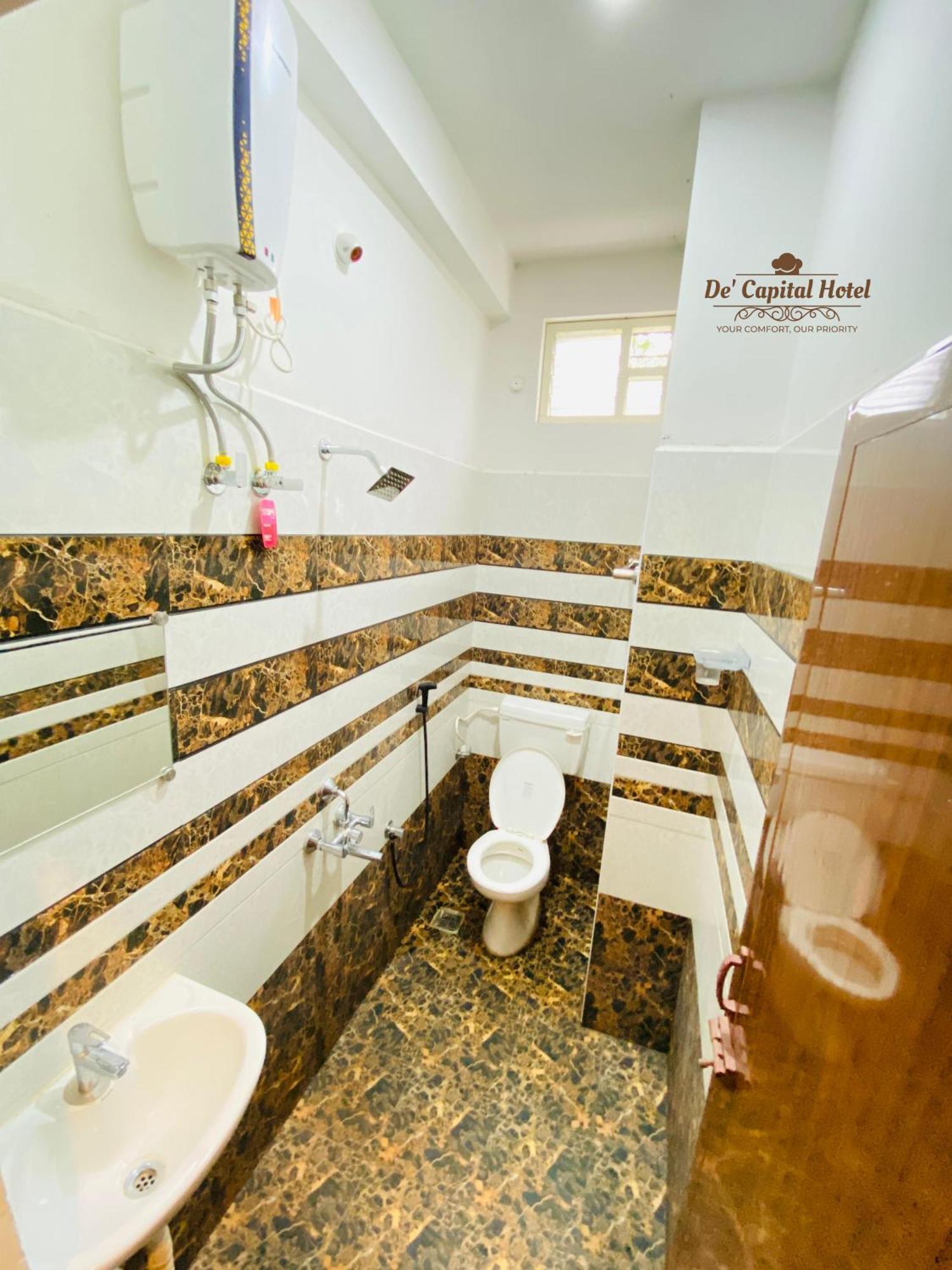 De' Capital Hotel Pondichéry Extérieur photo