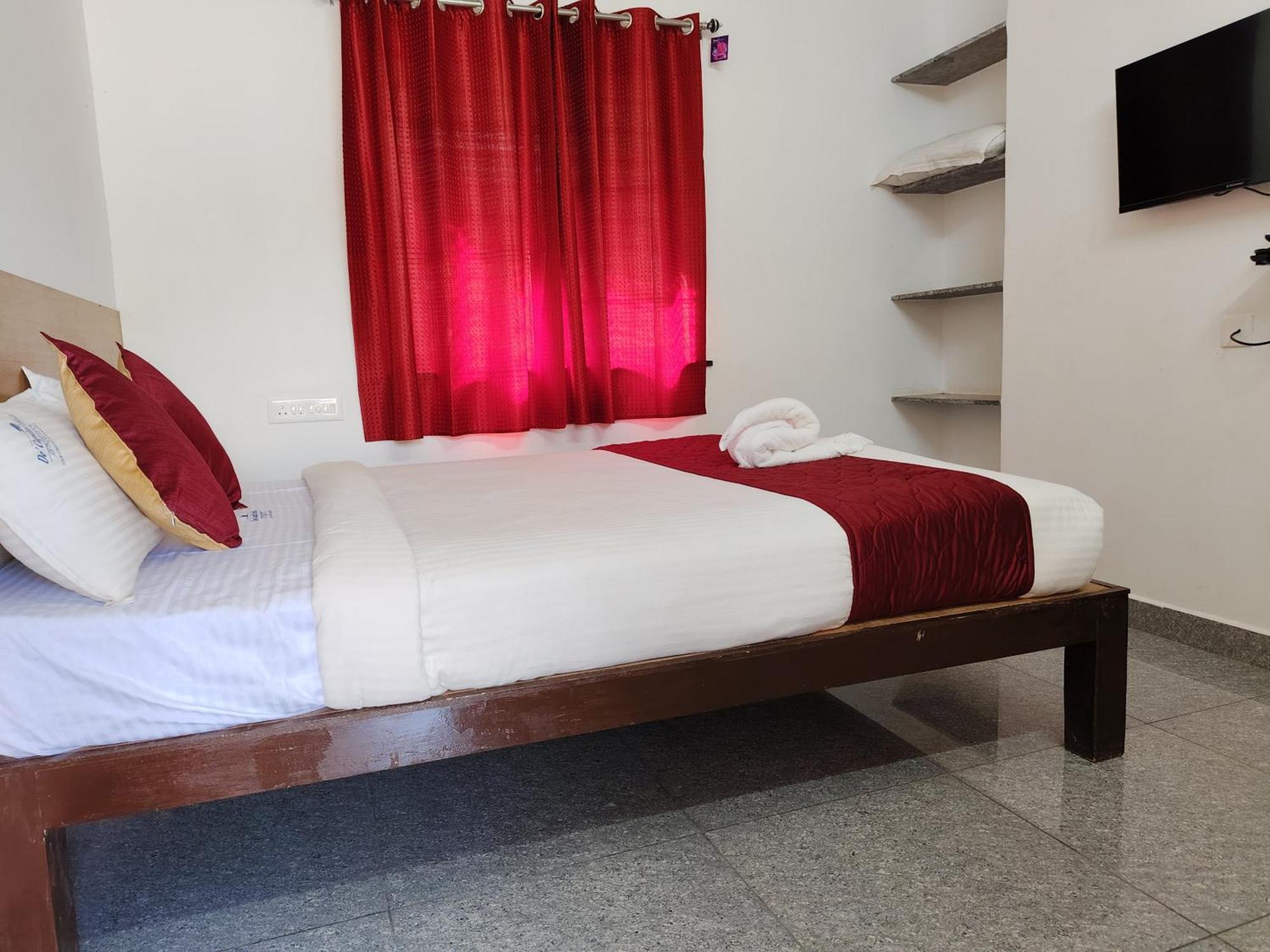 De' Capital Hotel Pondichéry Extérieur photo